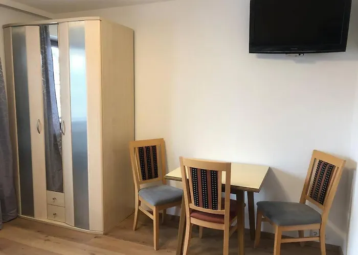 Haus Bergfriede 4 Appartement *